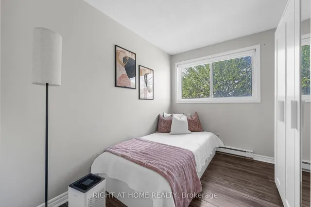 Additional image 23 of 23 Huntingwood Cres