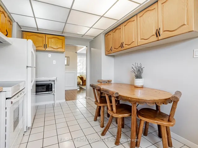 Additional image 10 of 281 Jeffcoat Dr