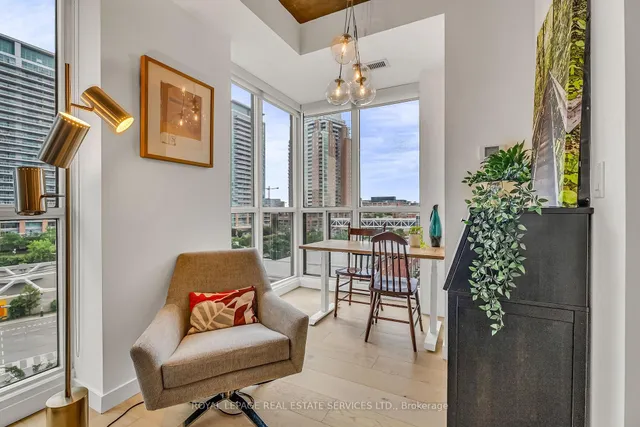 Additional image 17 of 1005 King St Unit 707