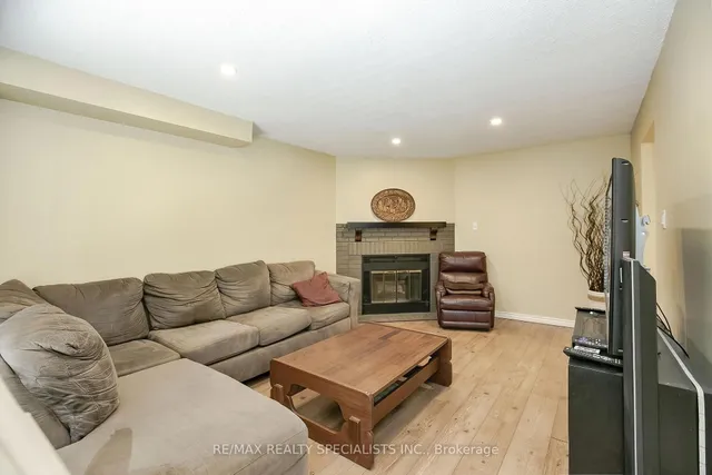 Additional image 16 of 50 Lilly Cres