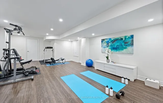 Additional image 45 of 48 Bansbury Circ