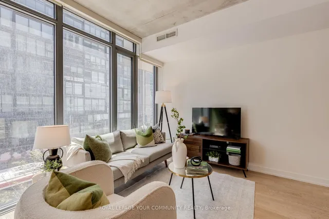 Additional image 9 of 650 King St Unit 211