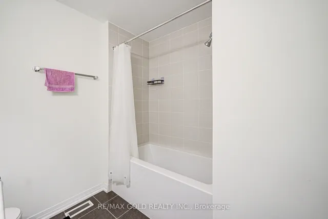 Additional image 31 of 10 Freedom Cres Unit 8