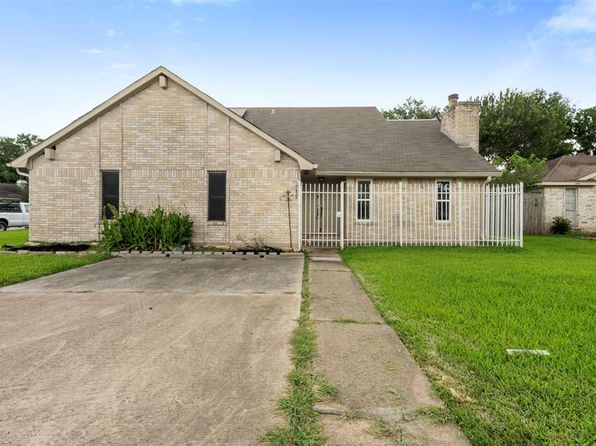 12822 Huntington Venture Dr, Houston, TX 77099