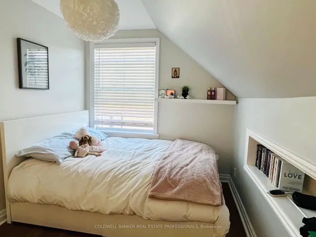 Additional image 50 of 41 Allister Ave