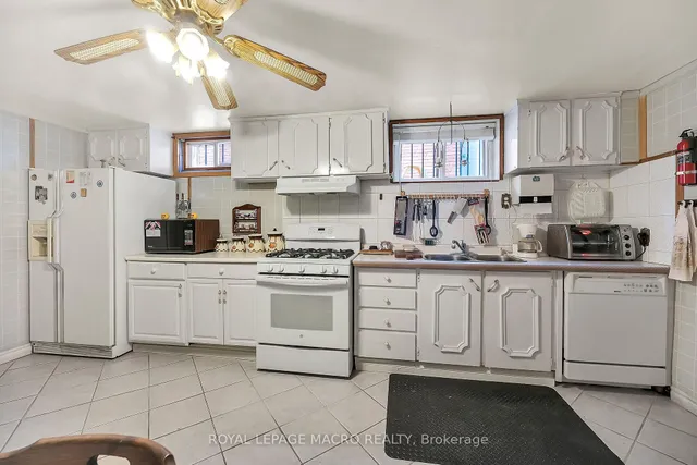 Additional image 30 of 31 Summercrest Dr