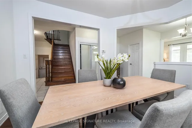 Additional image 11 of 1 Skylar Circ