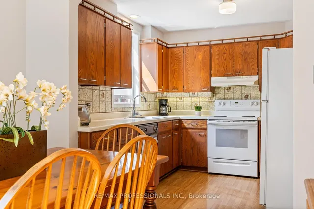 Additional image 12 of 31 Westleigh Cres