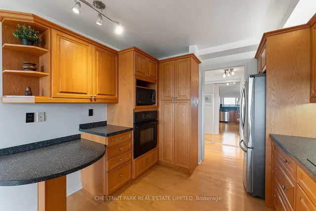 Additional image 20 of 33 Elmhurst Ave Unit 2209