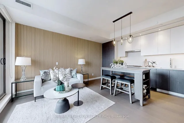 Additional image 4 of 81 Wellesley St Unit 2001