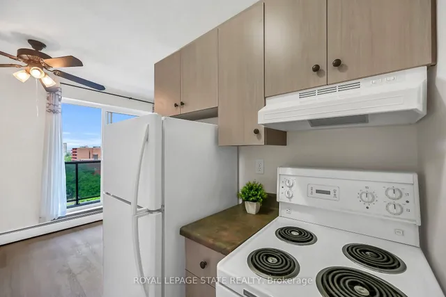 Additional image 14 of 81 Charlton Ave Unit 702