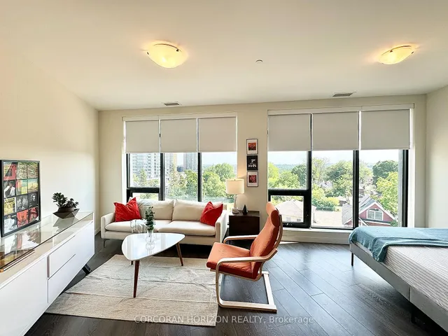 Additional image 10 of 690 KING St Unit 606