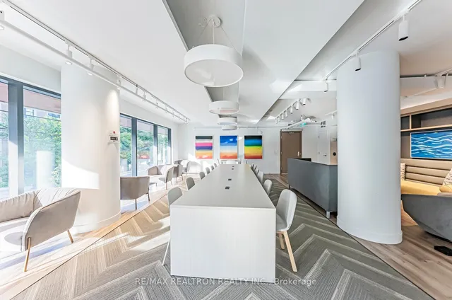 Additional image 44 of 203 College St Unit 2105