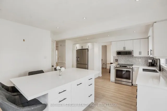 Additional image 19 of 14 Pompano Crt