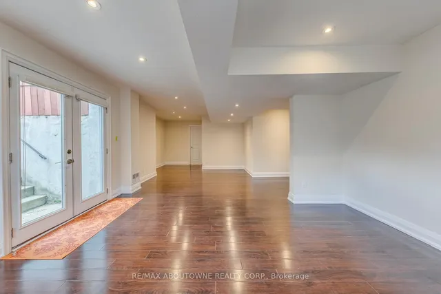 Additional image 41 of 319 Holmes Ave