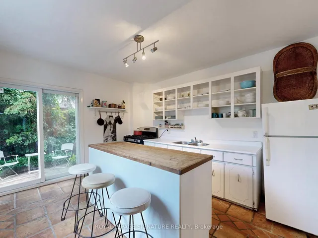 房产图片 17 - 130 Manning Ave