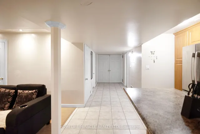 Additional image 50 of 24 Fauna Crt