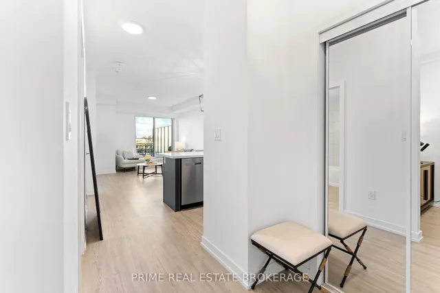 Additional image 4 of 460 Dundas St Unit 711