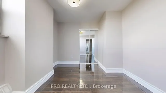 Additional image 32 of 370 Dixon Rd Unit 712