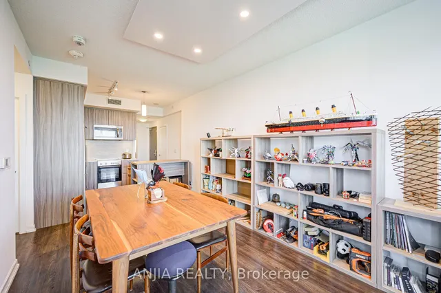 Additional image 20 of 50 Forest Manor Rd Unit 2205