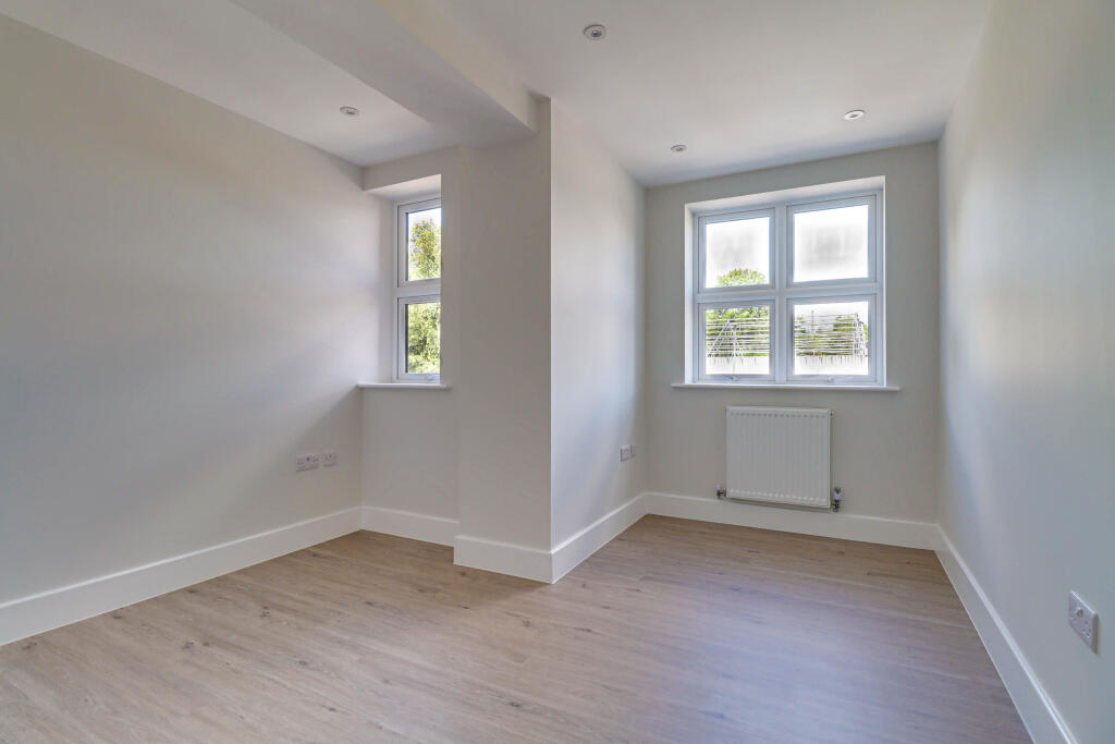 Additional image 12 of Marlborough Park, Southdown Road, Harpenden, Al5