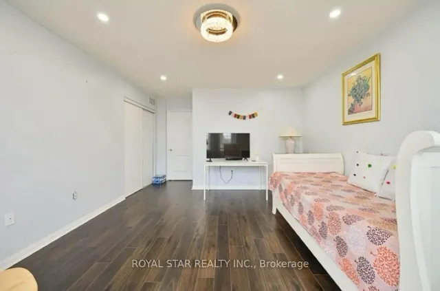 房产图片 18 - 10 Narrow Valley Cres