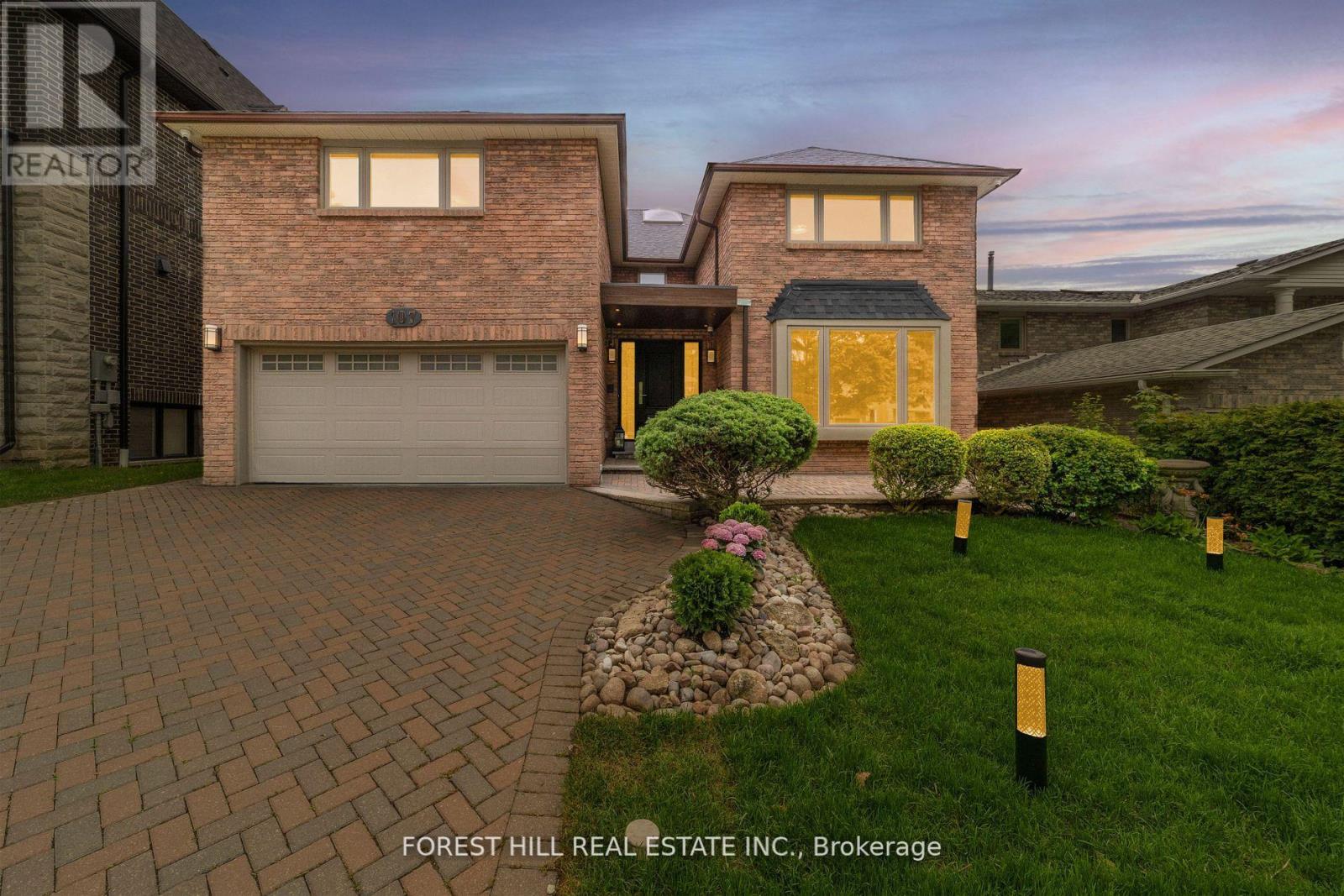 107 OLD SURREY LANE|Richmond Hill (South Richvale), Ontario L4C6R8