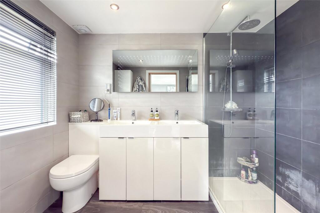 Additional image 11 of Overstone Road, Harpenden, Hertfordshire, AL5