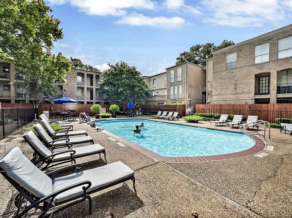 4641 Wild Indigo St APT 449, Houston, TX 77027
