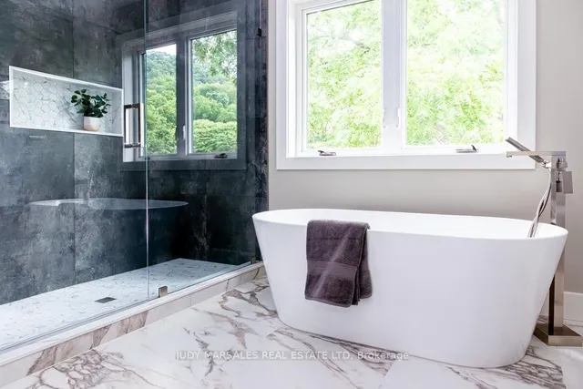 房产图片 28 - 28 PARKSIDE Ave