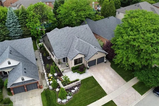 Additional image 5 of 98 Moore Cres