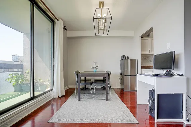 Additional image 15 of 350 Seneca Hill Dr Unit 1605