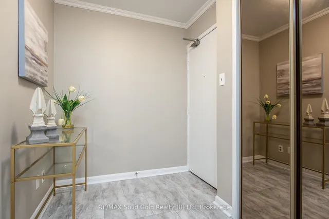 Additional image 4 of 43 Margaret Ave Unit 403