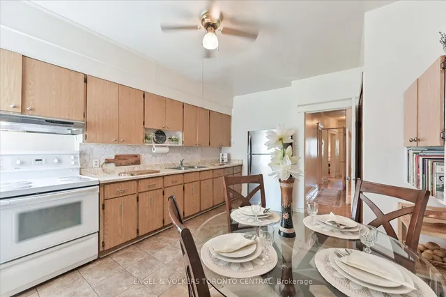 Additional image 14 of 384 Margueretta St