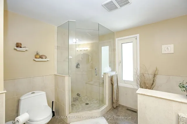 Additional image 27 of 50 Lilly Cres