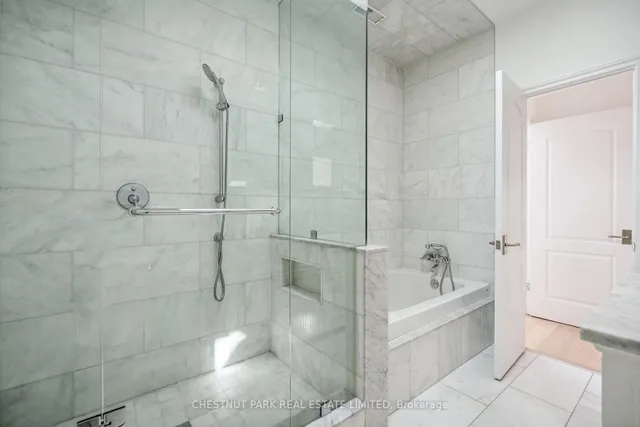 Additional image 27 of 439 Melrose Ave