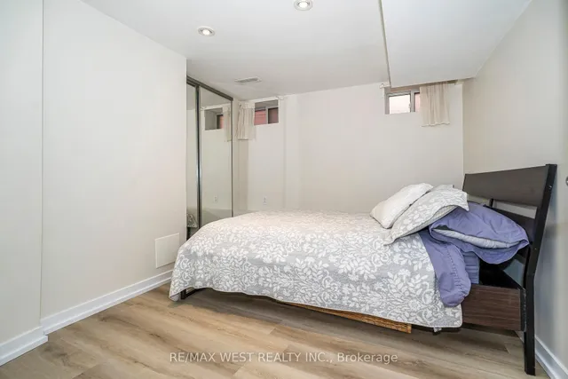 Additional image 44 of 111 Hay Ave