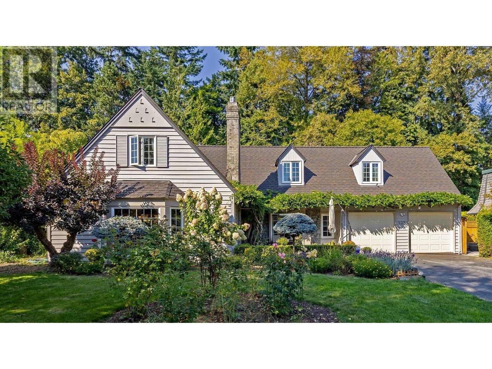 Property image for 539 NEWCROFT PLACE|West Vancouver, British Columbia V7T1W9