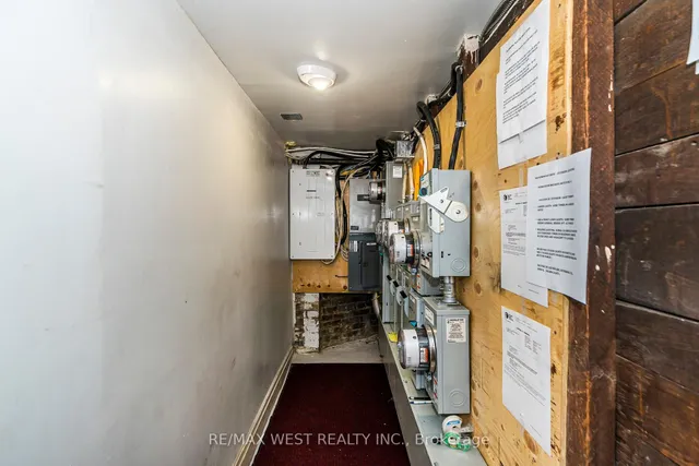 Additional image 43 of 9A Humewood Dr