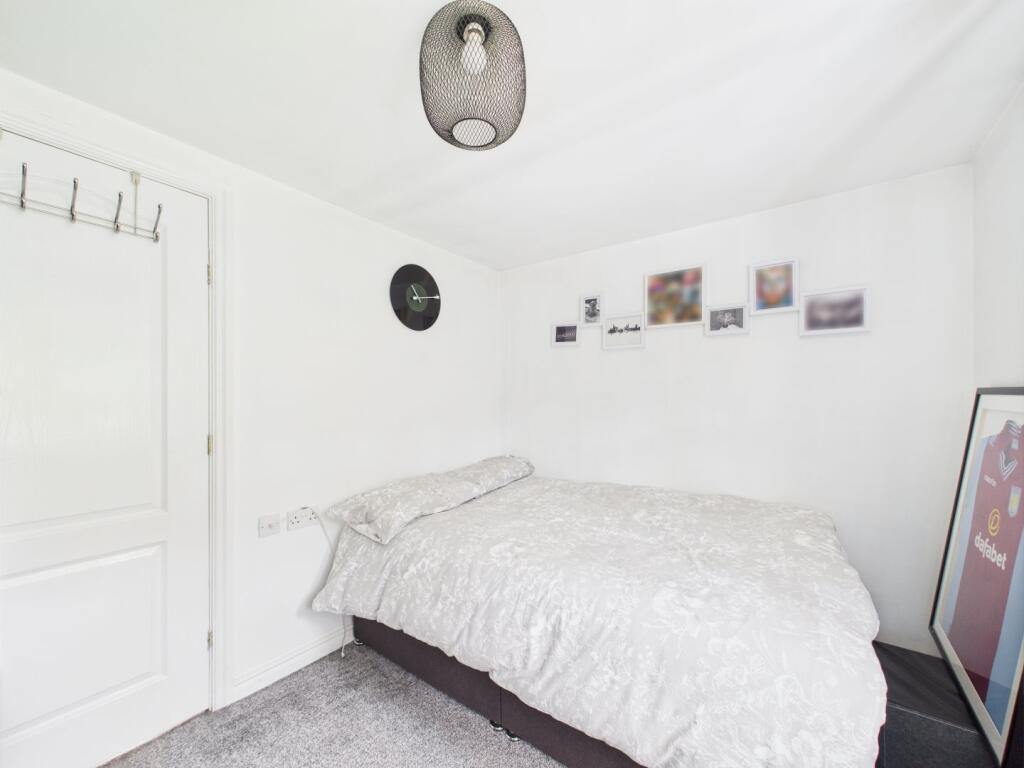 Additional image 33 of Peverell Drive, Birmingham