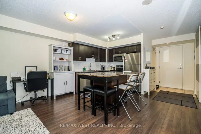 Additional image 6 of 816 Lansdowne Ave Unit 209