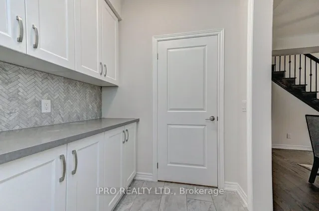 Additional image 25 of 624 Beckview Cres