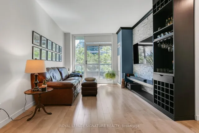 Additional image 6 of 16 Yonge St Unit 306