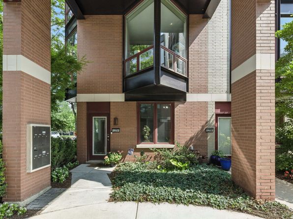 1258 W Cottage Pl, Chicago, IL 60607