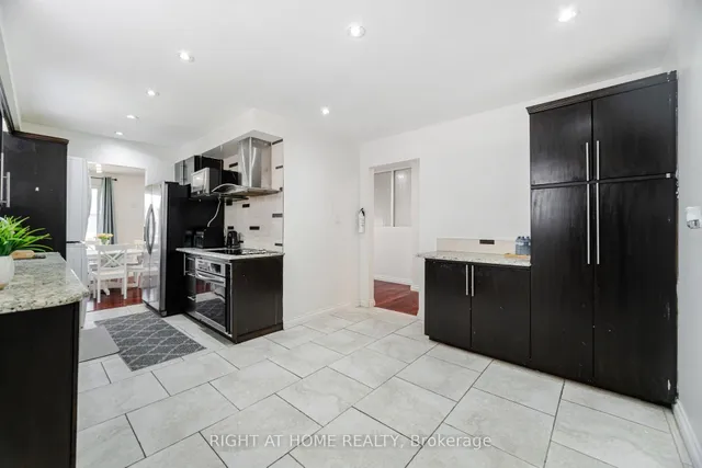 Additional image 19 of 3241 Mccarthy Crt