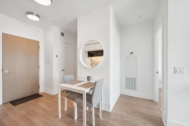 Additional image 11 of 1 Edgewater Dr Unit GPH27