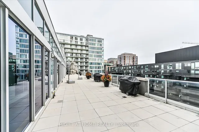 Additional image 22 of 565 Wilson Ave Unit W1001