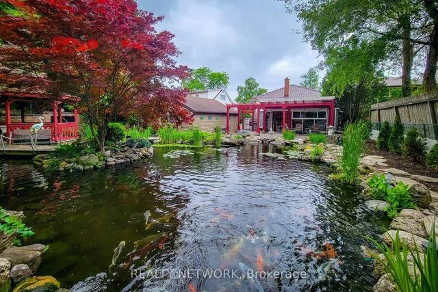 63 Hardale Cres