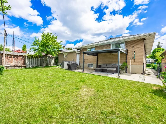 Additional image 11 of 16 Mozart Ave