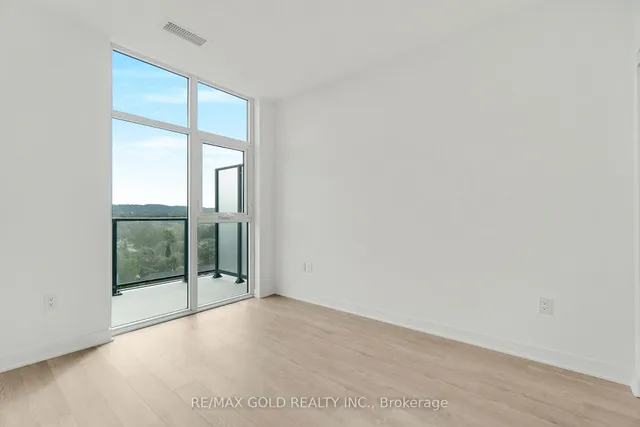 Additional image 31 of 2782 Barton St Unit 803